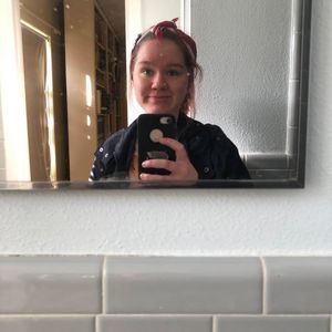 Meet your Posher, Olivia